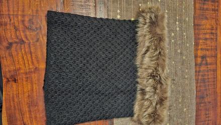 Šál  pleteny tunel s možušinou, 