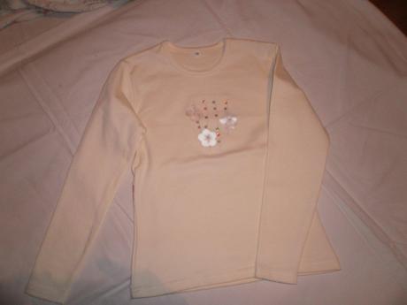 Tričká nepoužívané, 110 / 122 / 128