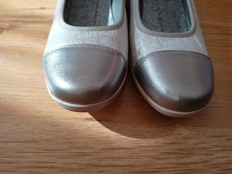 Málo nosené kvalitné baleríny treintas, 38