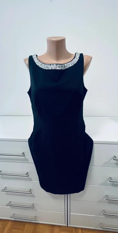 Čierne elegantné šaty h&m so strieborným výstrihom, h&m,46