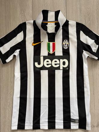 Predam futbalový dres juventus, nike,152