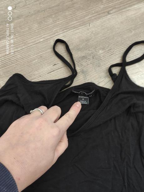 Cierne tielko amisu, amisu,m