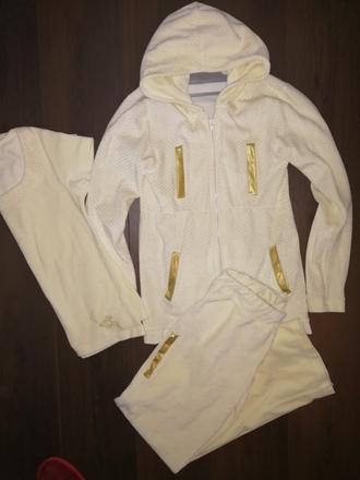 Teplakova súprava, 176