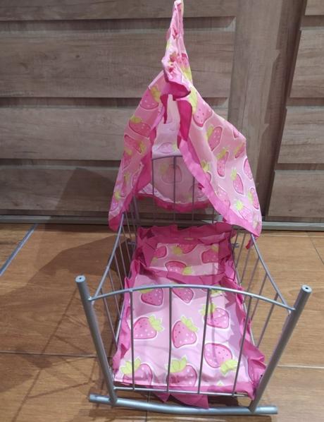 Kolíska pre bábiky, 