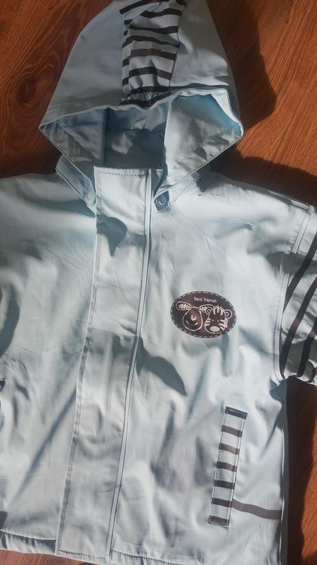 Bledomodra bundicka, 116