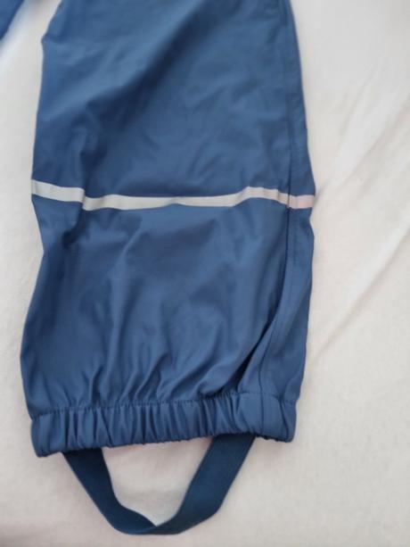 Nohavice do dažďa, lupilu,122