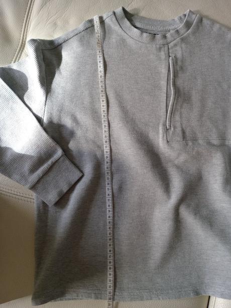 Mikina pre chlapca, veľ. 146 - darujem za poštovné, f&f,146