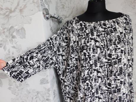 Trendy šaty/oversize top, 34