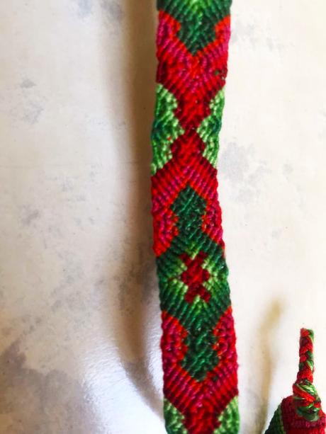 Tkané etno náramky - sada 15 ks,