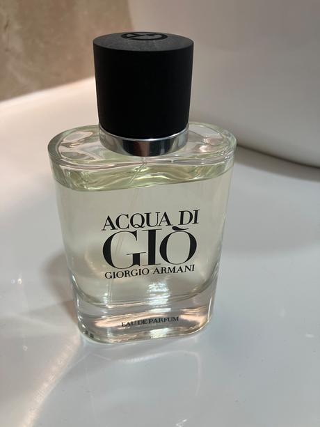 Armani aqua di gio,