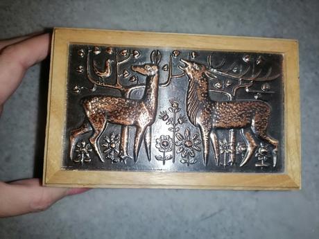 Šperkovnica jeleň a laň, 