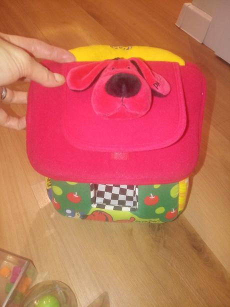 Látkový vkladací domček,