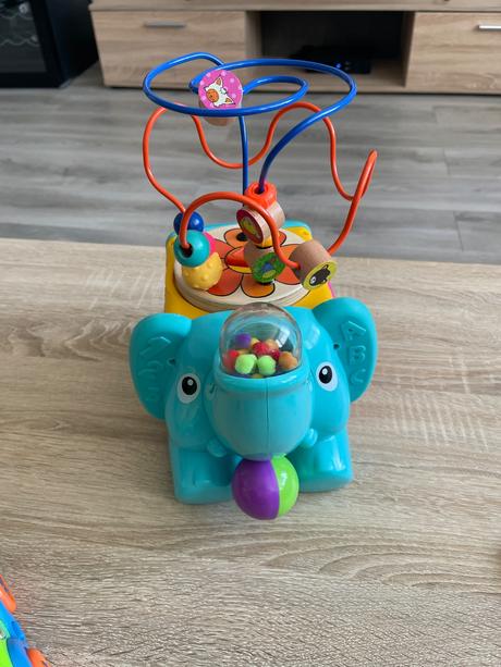 Niny didaktický slon s labyrintom, 