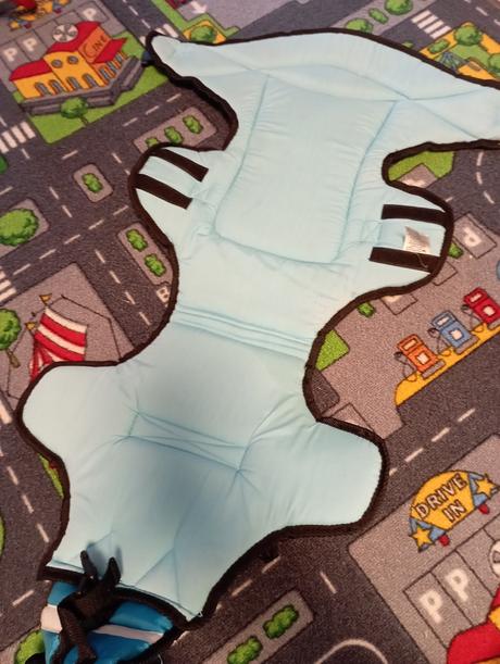 Nosic, klokanka, womar zaffiro