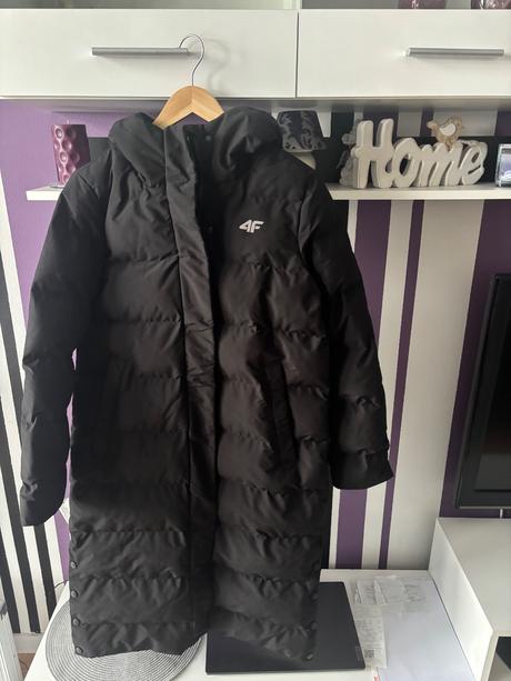 Dlhy kabát ( bunda ) 4f, xs