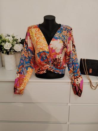 Farebná boho crop blúzka s viazaním, 38 / m
