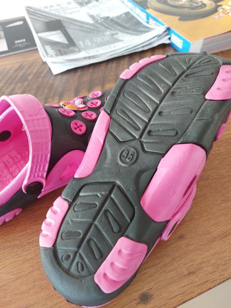 Gumené šľapky č.35, 35