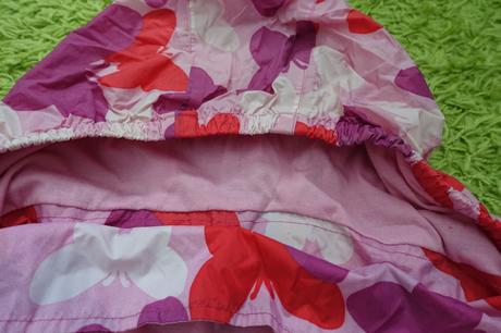 Pršiplášť s motýlikmi, yigga,140