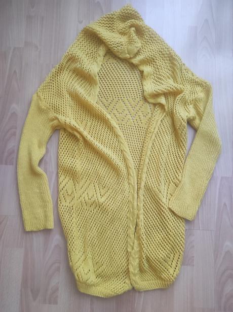 Predĺžený svetrík, m