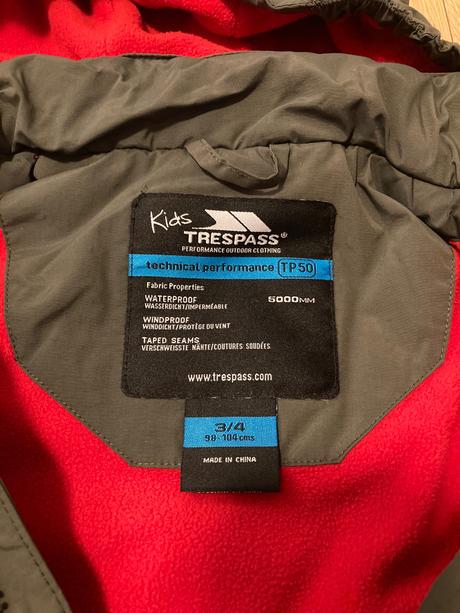 Tresspass zimná lyžiarska bunda, 110