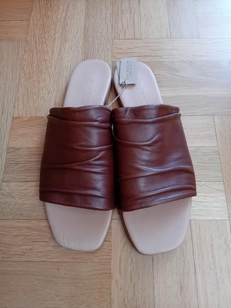 Kožené šľapky ten points, 42