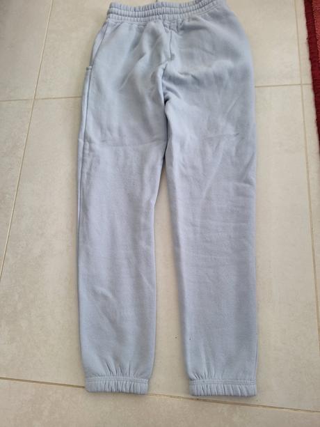 Predam teplaky, disney,134