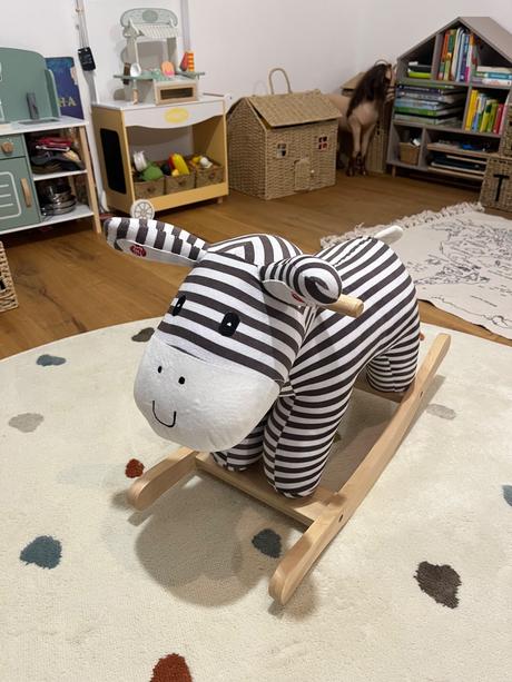 Mäkučký hojdací koník so zvukmi, 