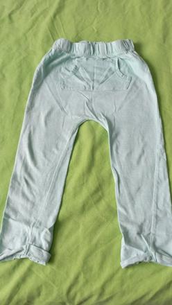 Tenučké letné tepláčiky, f&f,92