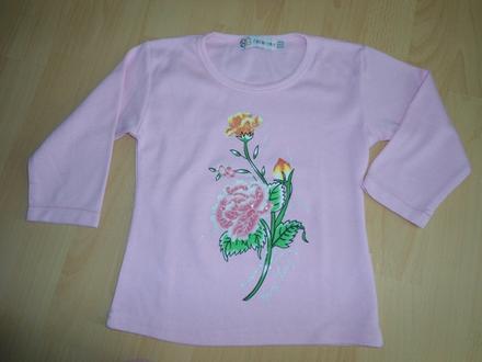 Ruzove tricko kvietok, 128