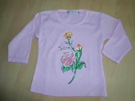 Ruzove tricko kvietok, 128