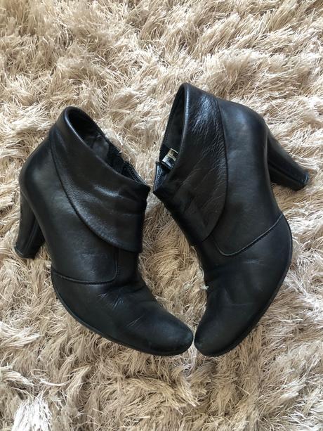 Kožené kotníky, 41