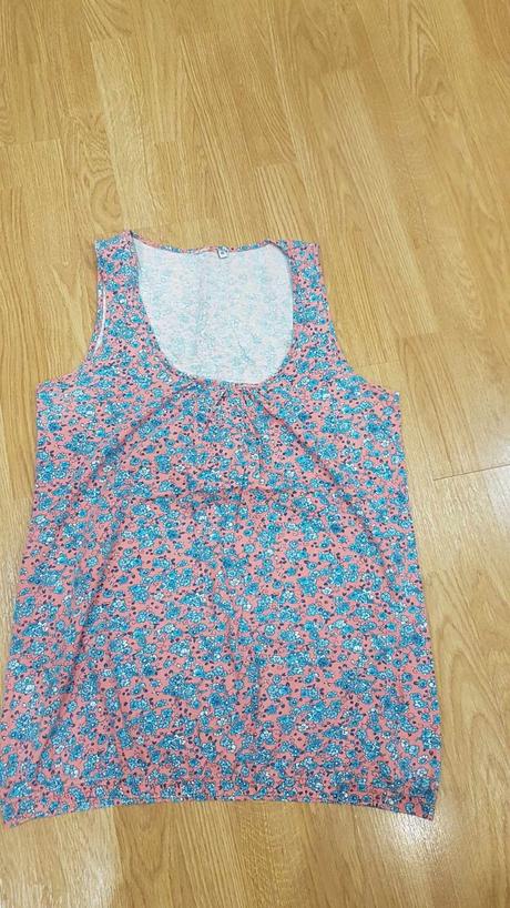 Farebné tričko s gumičkou dole v. l, tu,l