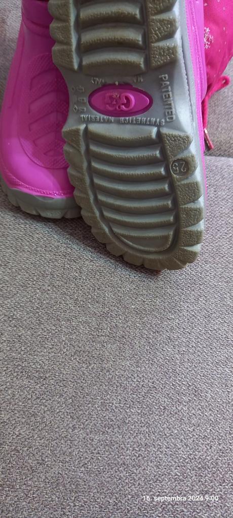 Zateplene cizmicky, 25