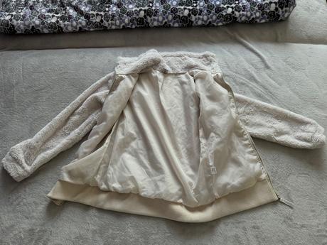 Chlpatá bunda, yigga,146