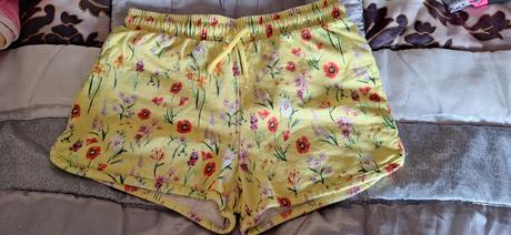 Šortky 134., f&f,134