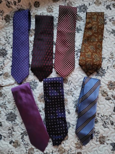 Hodvábne značkové kravaty,