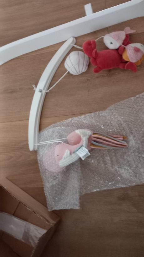 Little dufch kolotoc nad postielku, 