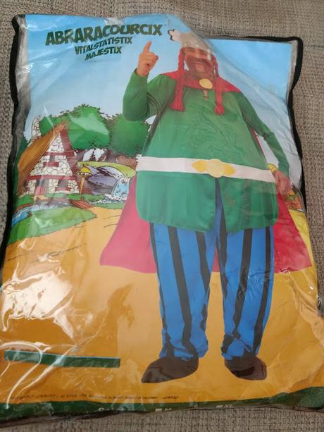 Karnevalový kostým, 