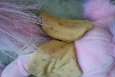 Plyšový lietajúci koník, 