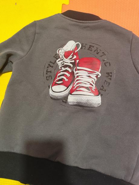 Mikina na predaj, 98