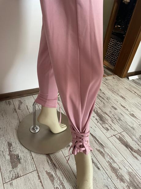 Staroruzove nohavice olavoga, m