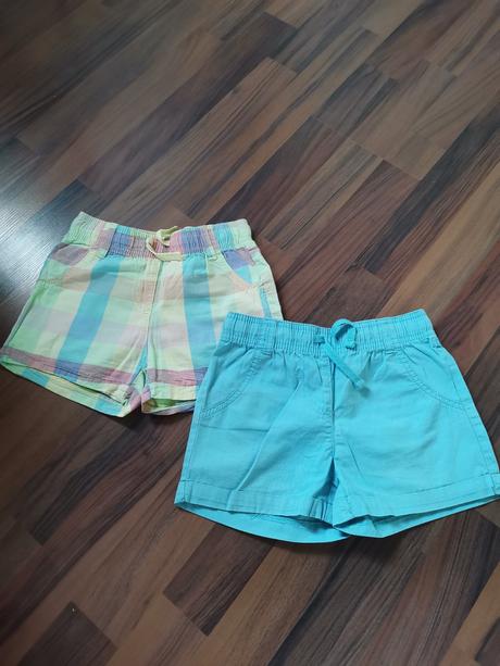 Šortky, cena spolu, lupilu,110