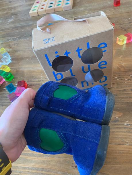 Little blue lamb cizmicky, little blue lamb,23