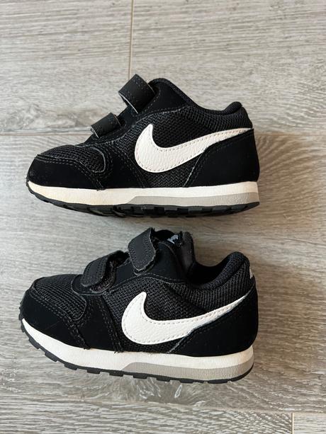 Nike tenisky, nike,22