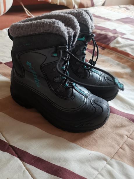 Snehule, columbia,34