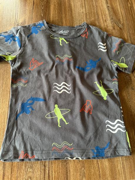 Tríčko reserved, reserved,128