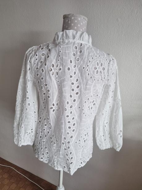 Biela madeirová blúzka s, s