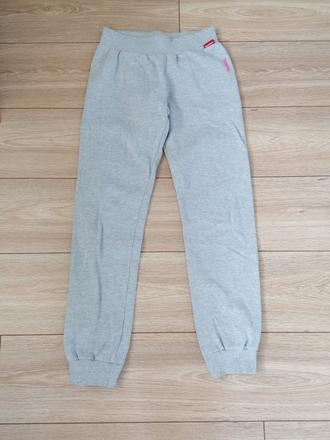 Reebok tepláky, reebok,158