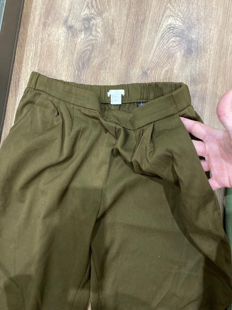 Nohavice h&m, h&m,42
