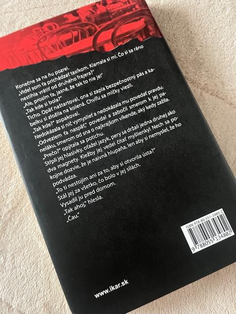 Papierové bábiky kniha, 